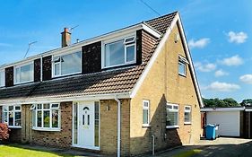 Spacious Cosy Quiet House&Free Parking&Garden